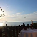 Anastazia\'S Seaside Apartments
